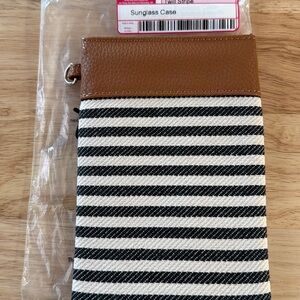 Thirty one NEW sunglasses case & tool bag lot